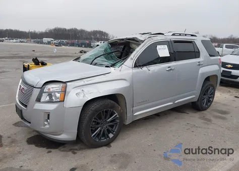 2015 GMC Terrain Denali z USA, uszkodzony, nr VIN 2GKFLZEK6F6162476